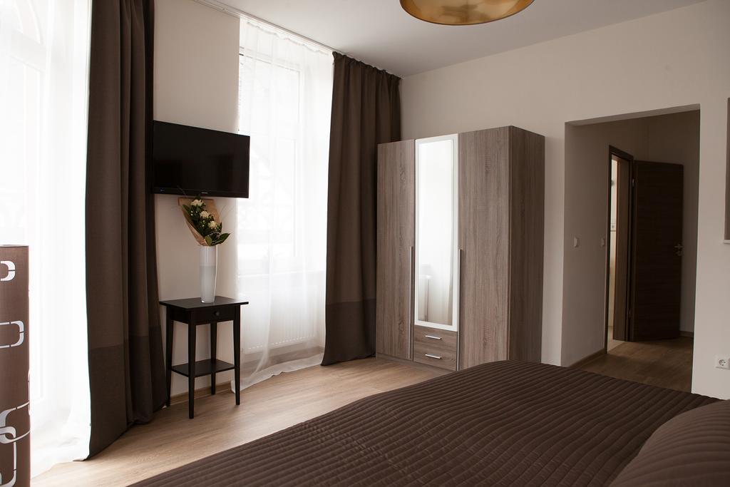 Hotel Ravene Cochem Esterno foto